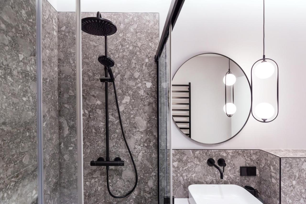 #stayhere - Brand New & Ultra Modern 1bdr Upscale Neighbourhood Paupys Apartment